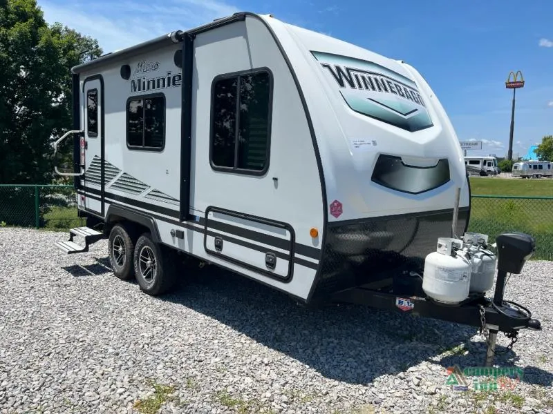 2023 Winnebago Micro Minnie 1708FB - Photo 2
