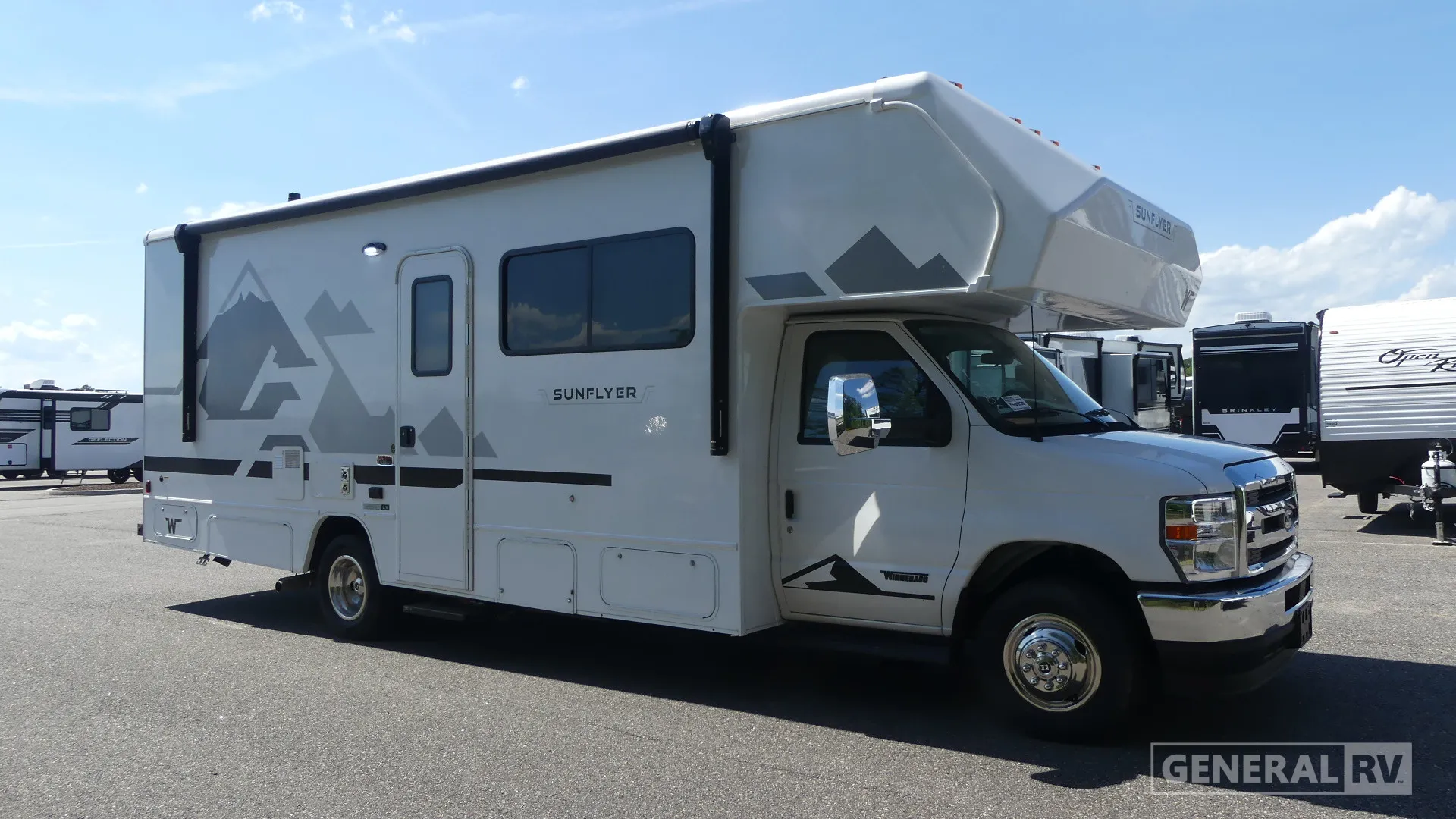 2027 Winnebago Sunflyer 26FE - Photo 2