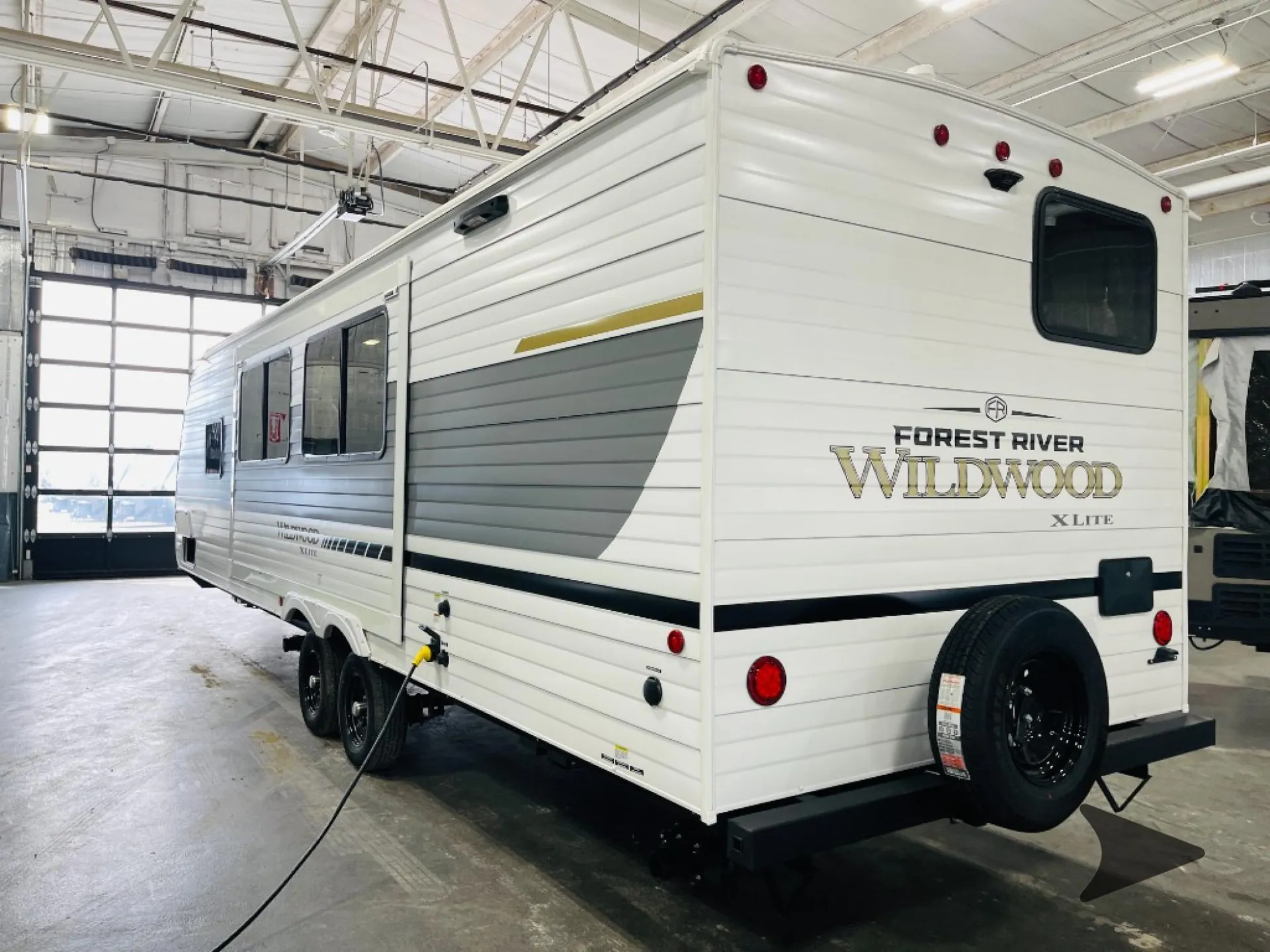 2026 Forest River Wildwood X-Lite 26ICE — Photo 7