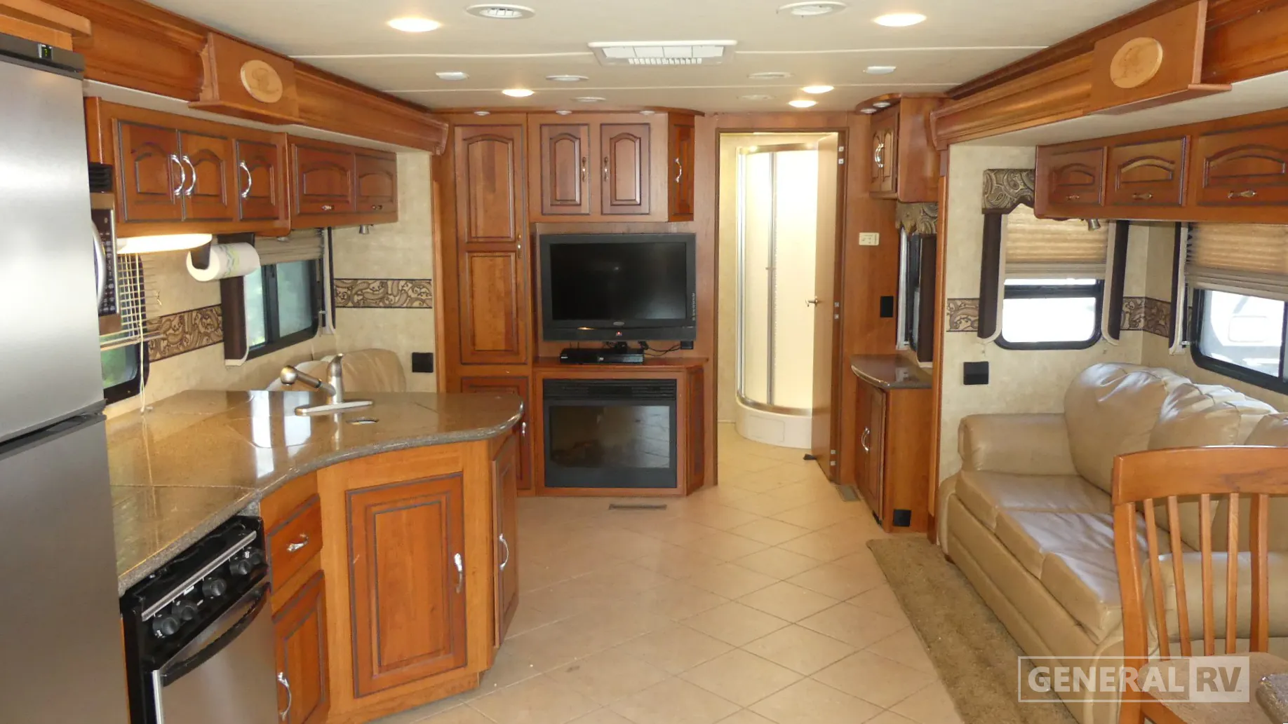 2011 Coachmen Sportscoach Pathfinder Elite 405FK - Photo 3
