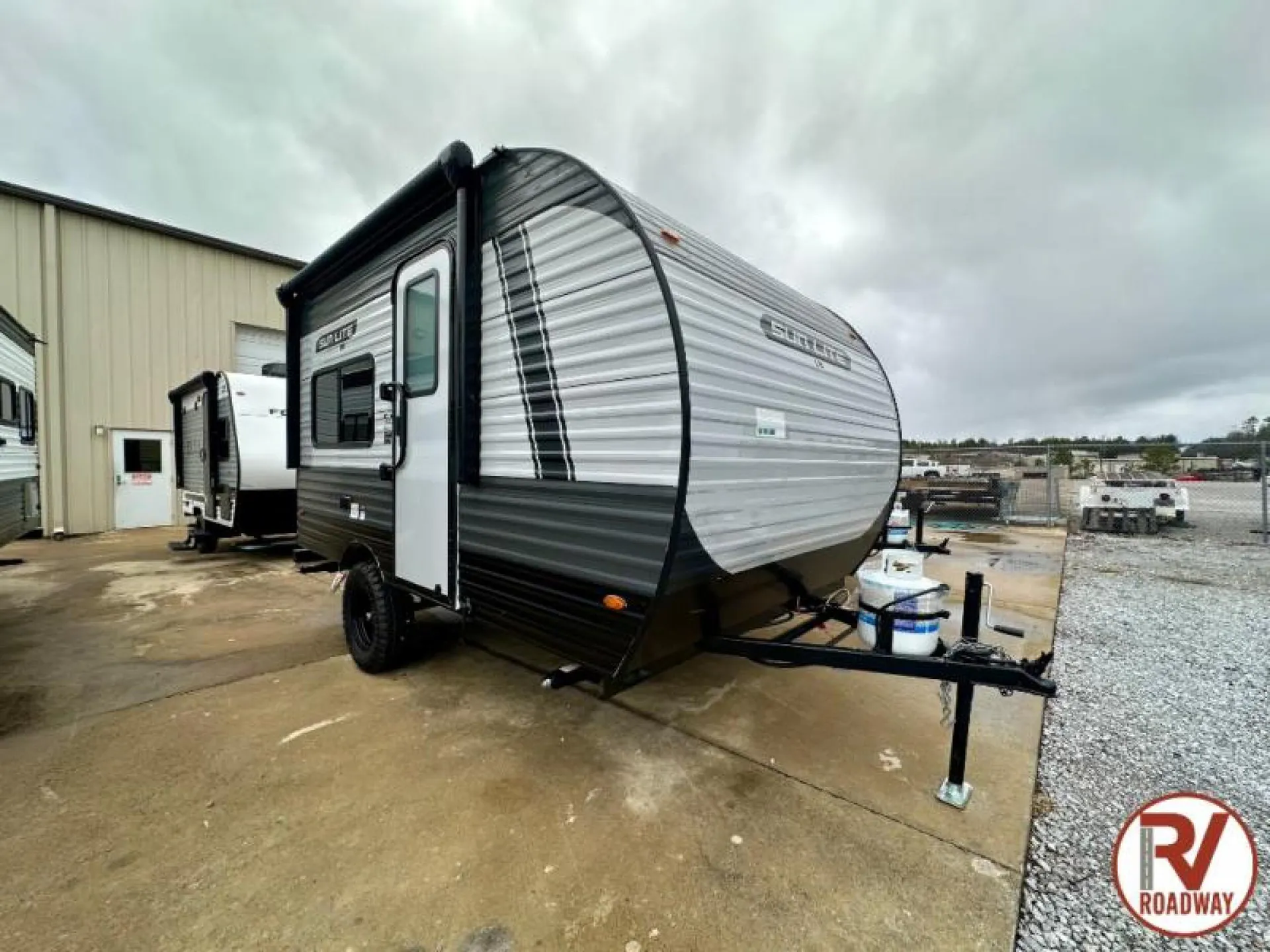 2025 Sunset Park RV Sun Lite LTD 13BD - Photo 2