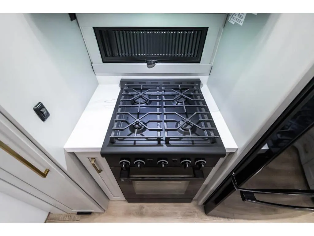 2025 Brinkley Model G 3500, Photos photo 17