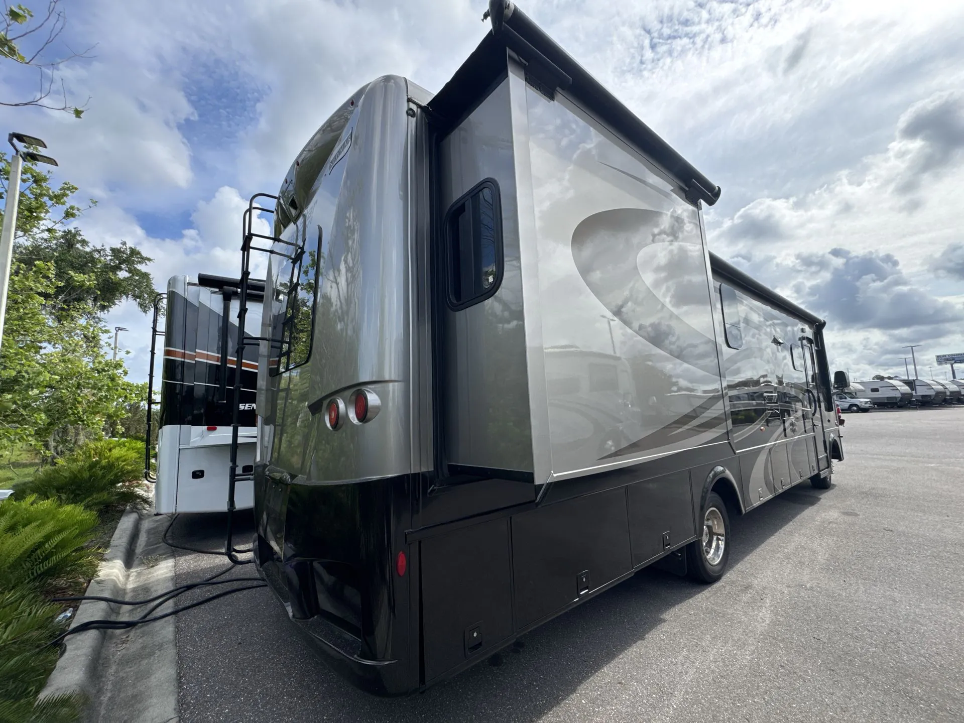 2018 Newmar Bay Star Sport 3008 - Photo 4