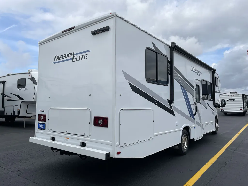 2026 Thor Motor Coach Freedom Elite 28HZ, Photos photo 6