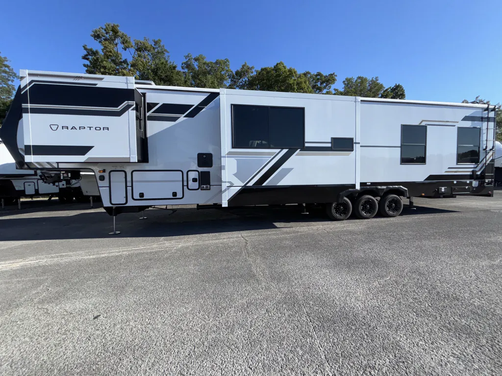 2026 Keystone Raptor 433, Photos photo 6