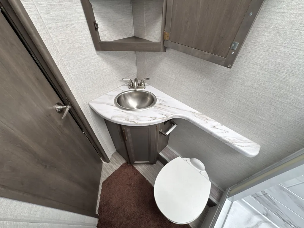 2025 Thor Motor Coach Freedom Elite 22FE, Photos photo 17