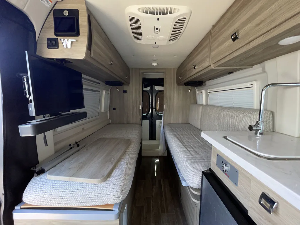 2024 Winnebago Travato 59KL, Photos photo 7