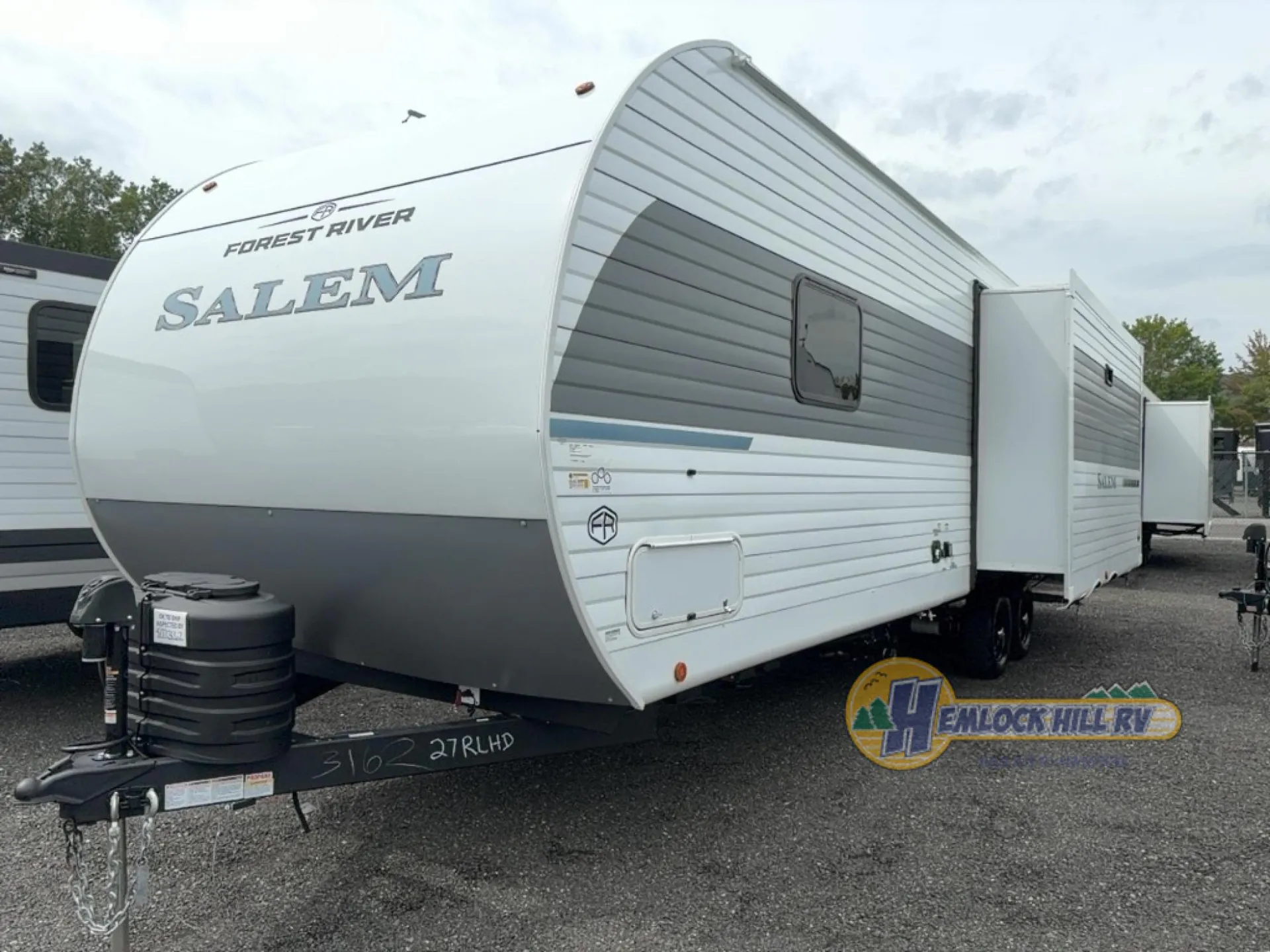 2027 Forest River Salem 27RLHD - Photo 4