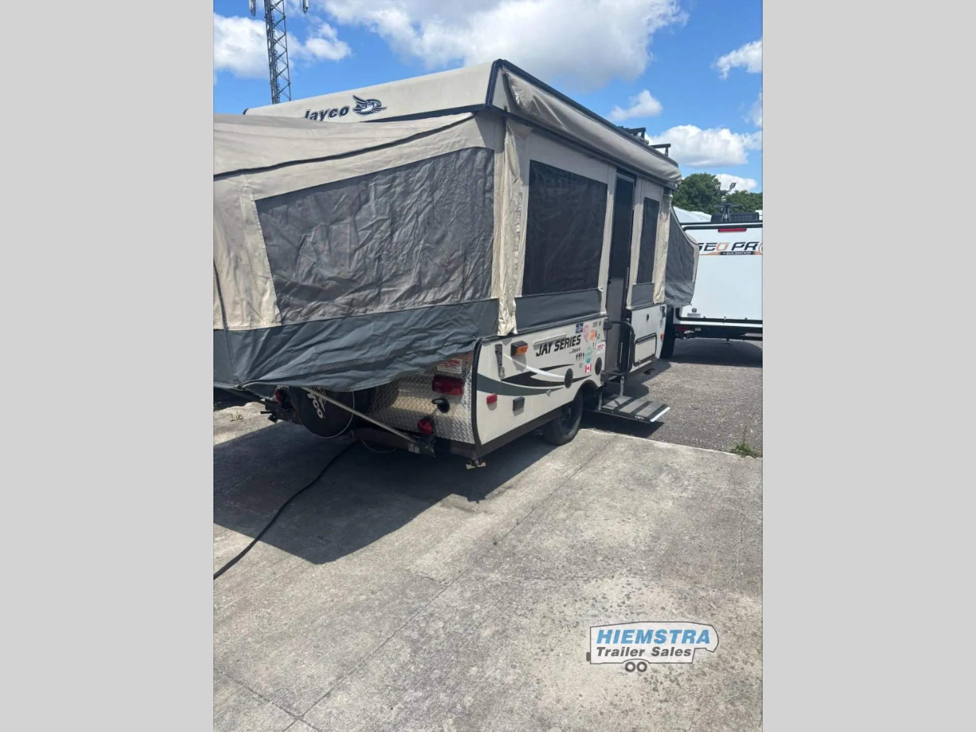2015 Jayco Jay Series 1207UD - Photo 2