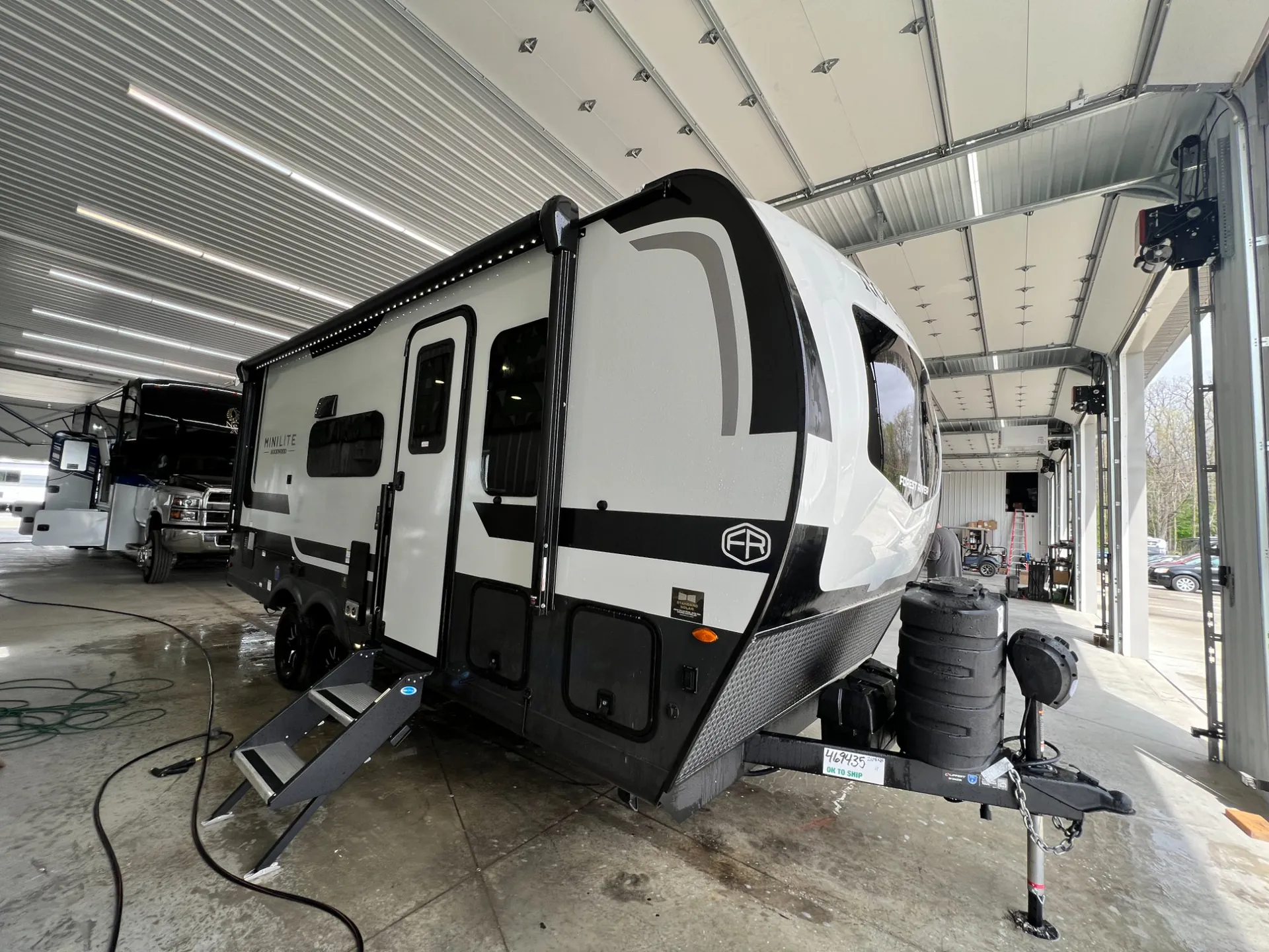 2026 Forest River Rockwood Mini Lite 2108RB - Photo 2