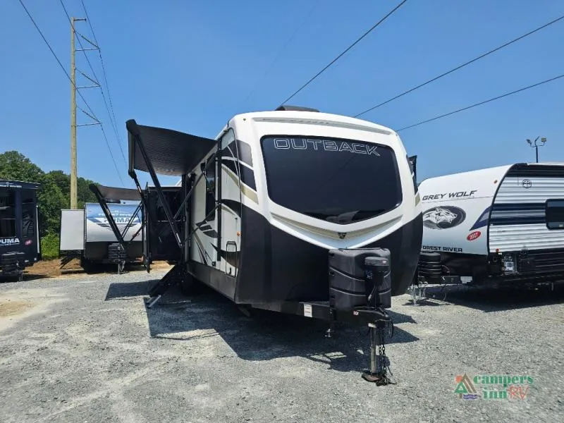 2022 Keystone Outback 328RL - Photo 2