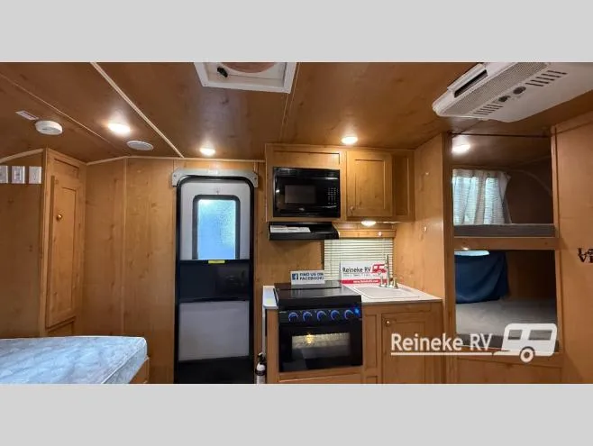 2020 Riverside RV Retro 190BH - Photo 2