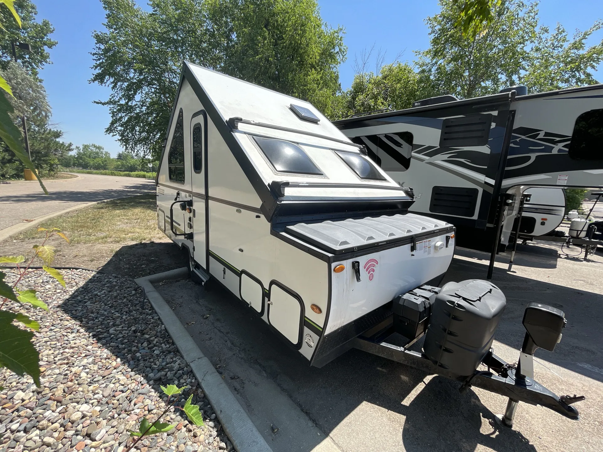 2019 Forest River Rockwood Hard Side A212HW - Photo 2