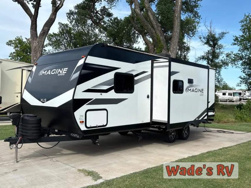 2023 Grand Design Imagine XLS 23BHE - Photo 4