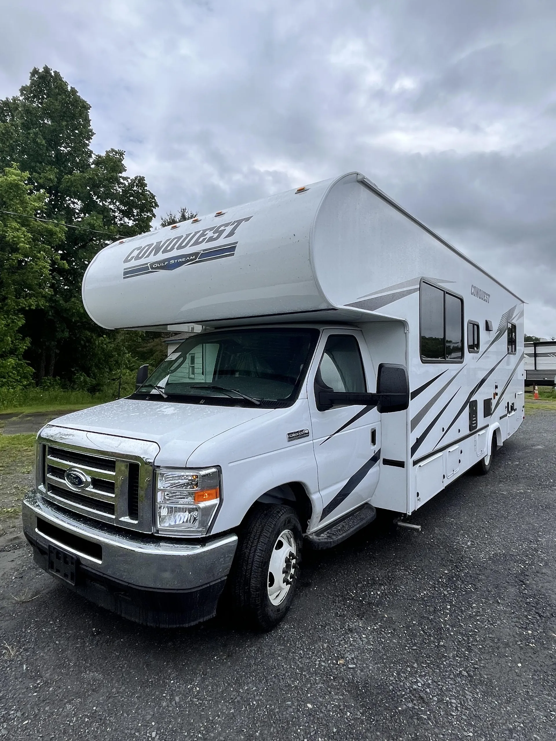 2025 Gulf Stream Conquest 6280LE - Photo 4