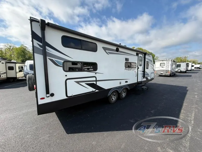 2022 Keystone Passport SL 268BH - Photo 3
