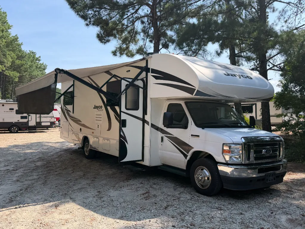 2021 Jayco Redhawk 31F - Photo 2