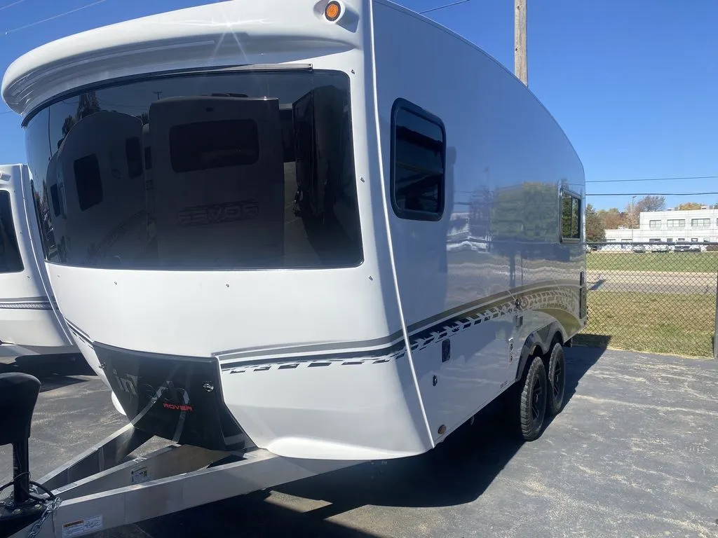 2025 InTech RV Aucta Intech RV Aucta - Photo 3
