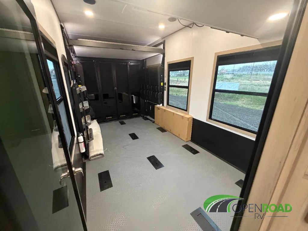 2026 Keystone Raptor 415, Photos photo 13