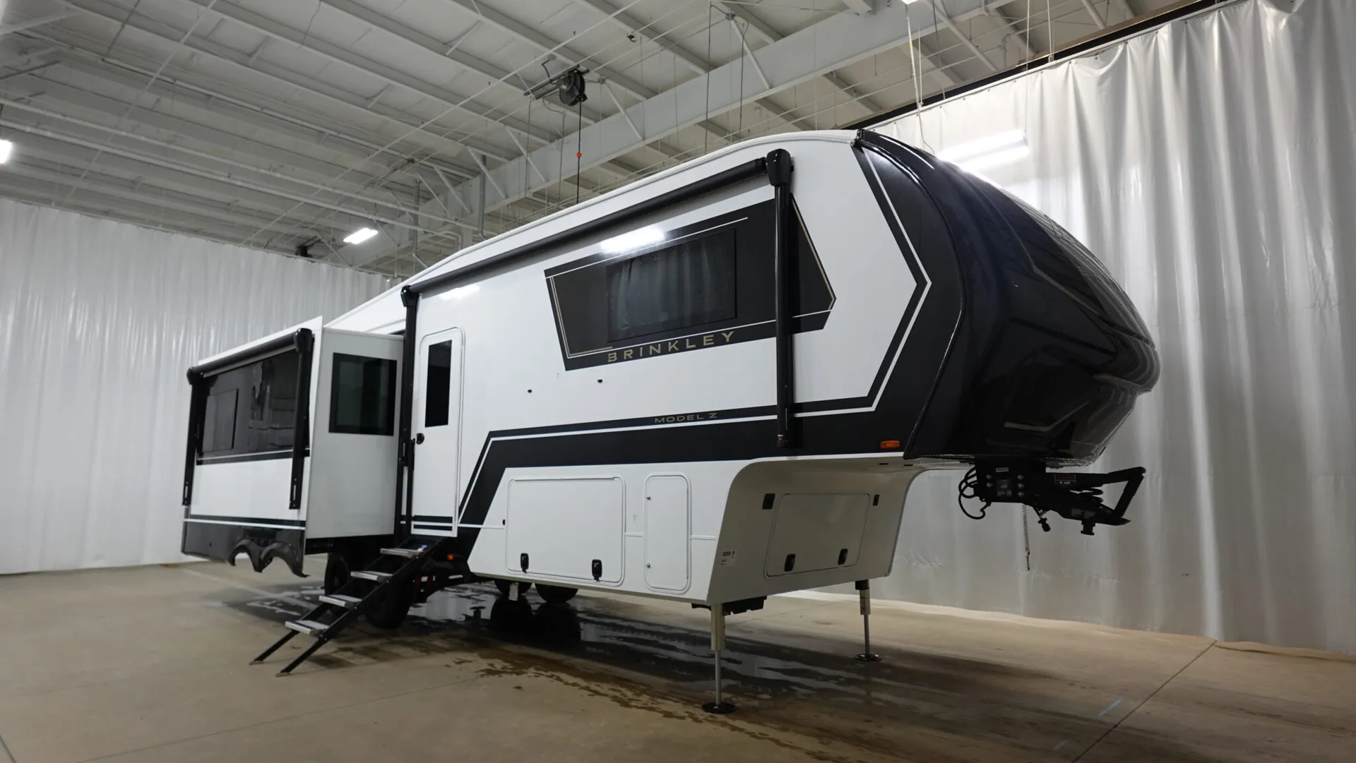 2026 Brinkley Model Z 3100 - Photo 2