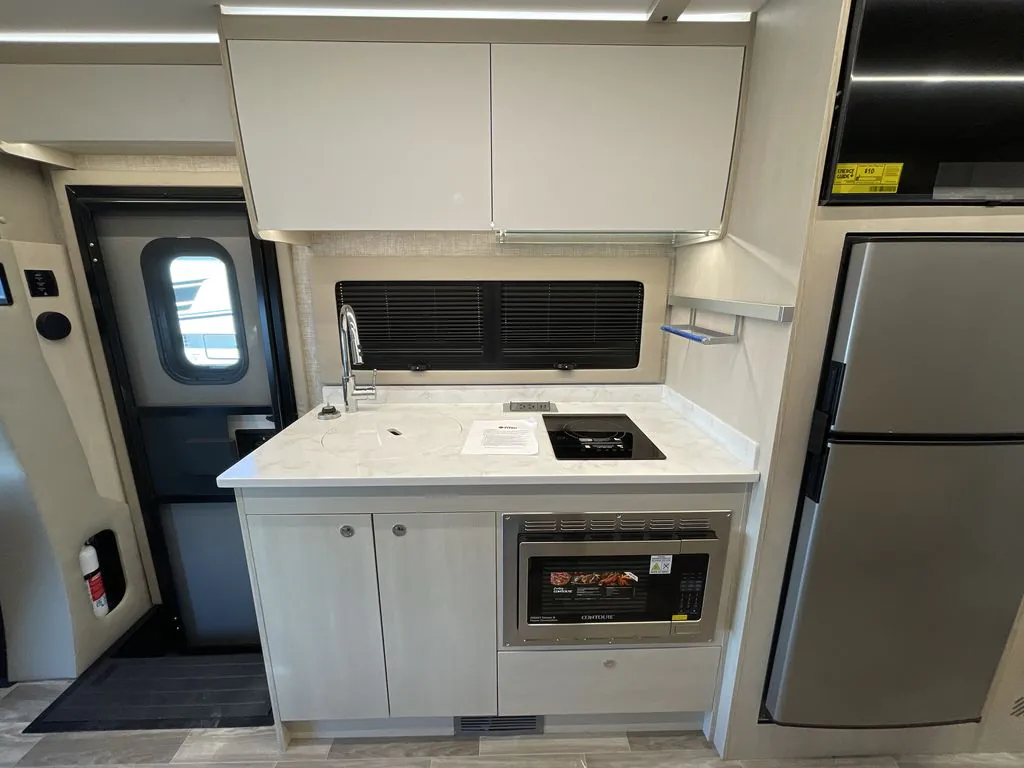 2026 Tiffin Wayfarer 25 XRW, Photos photo 30
