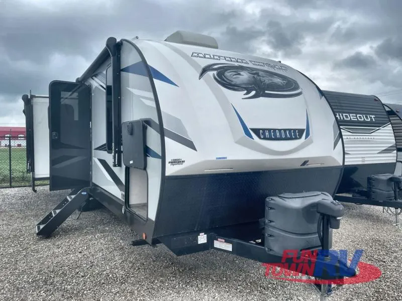 2022 Forest River Cherokee Alpha Wolf 26RL - Photo 2