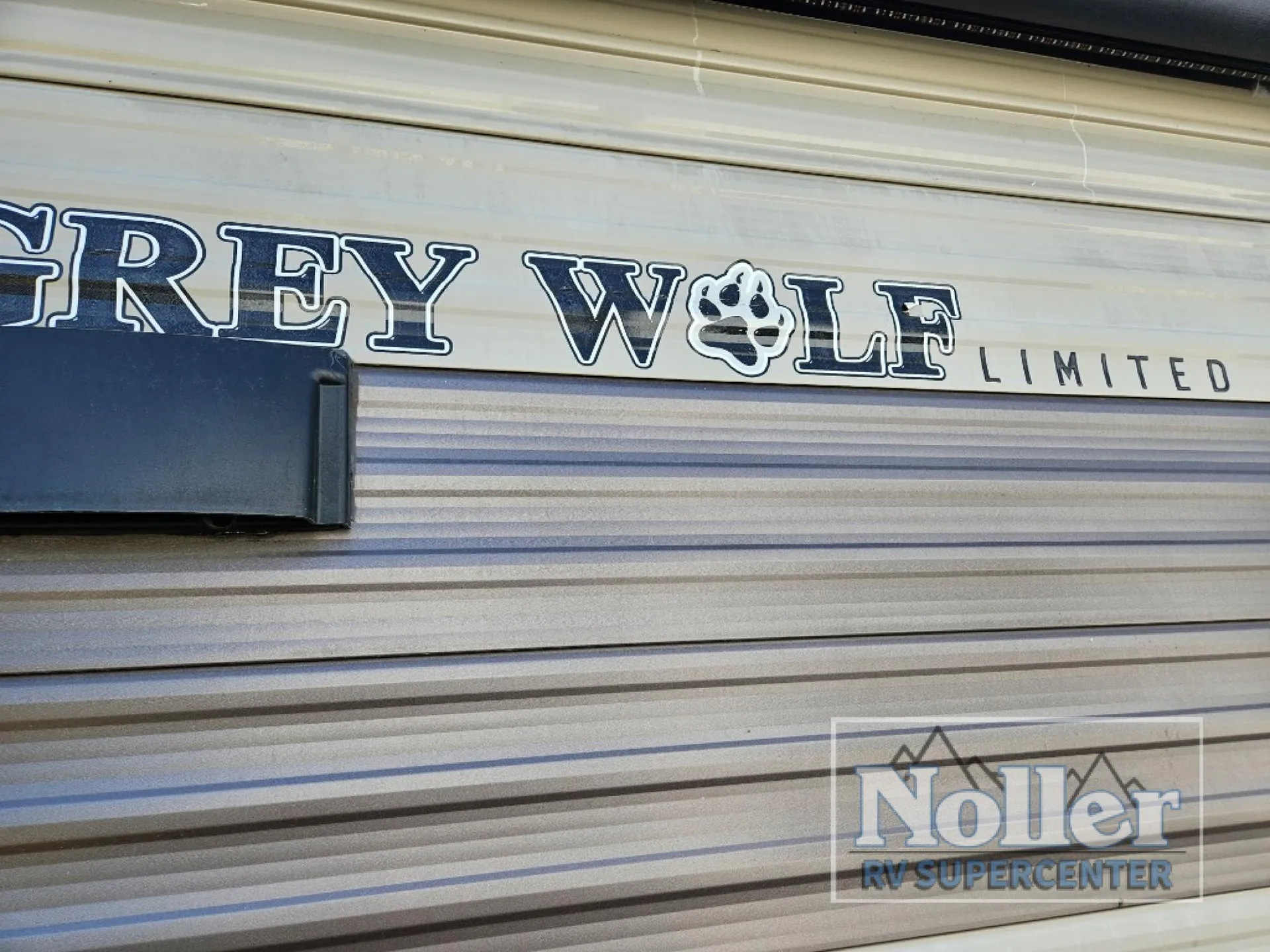 2018 Forest River Cherokee Grey Wolf 23MK - Photo 3