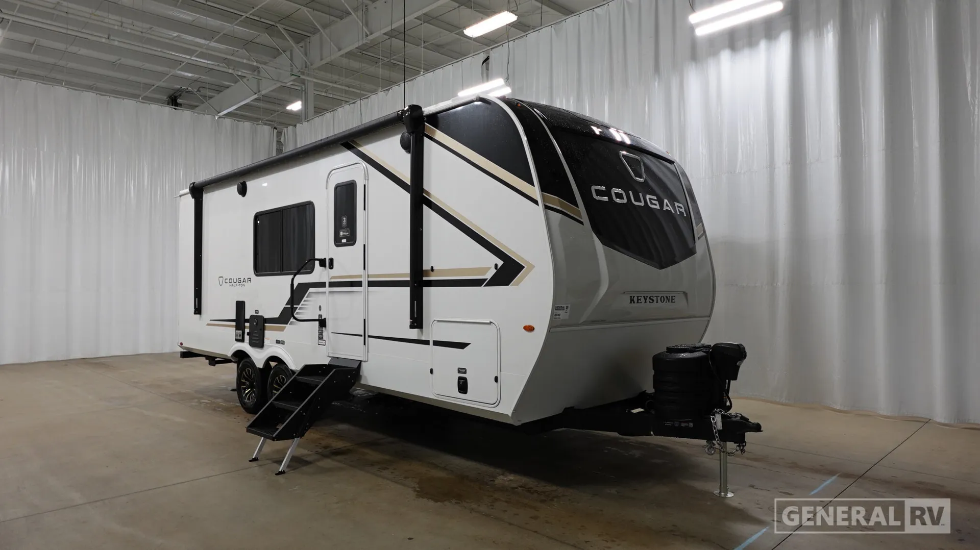 2027 Keystone Cougar Half Ton 22MLS - Photo 2