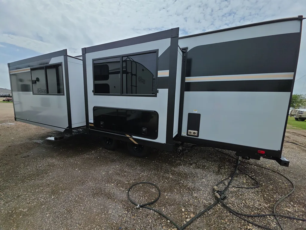 2026 Forest River Vibe Extreme Lite 2500FIK, Photos photo 2