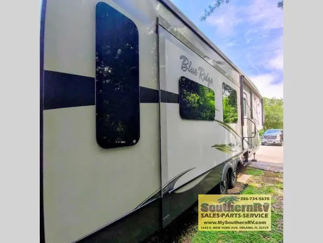 2013 Forest River RV Blue Ridge 3025RL - Photo 4