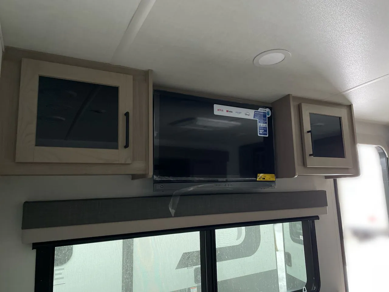 2026 Forest River Rockwood Mini Lite 2515S — Photo 5