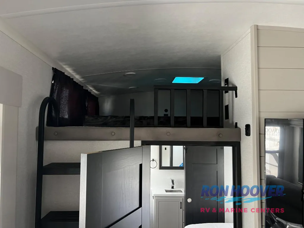 2026 Jayco North Point 395DSDB, Photos photo 13