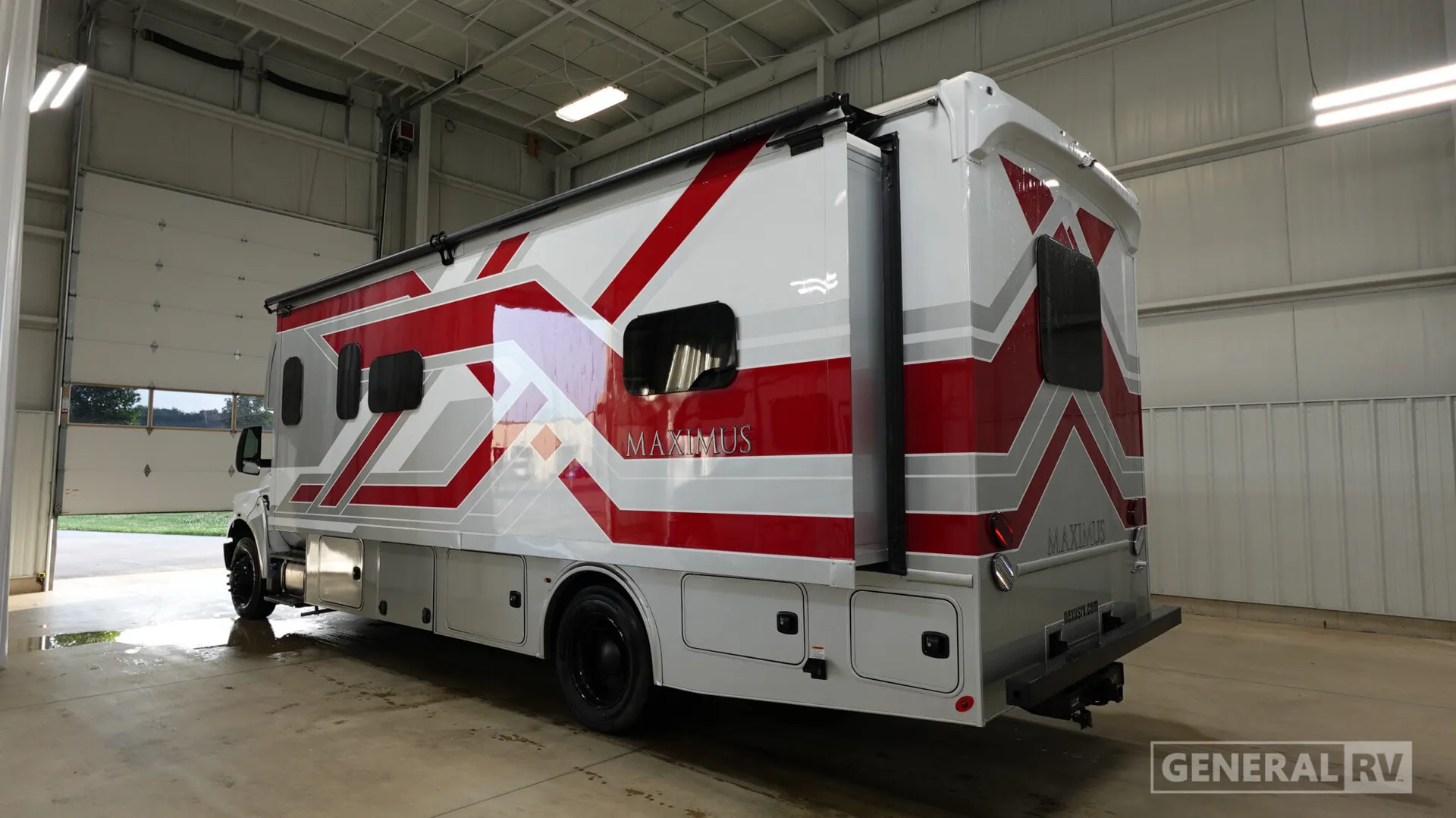 2027 NeXus RV Maximus 32MX - Photo 4