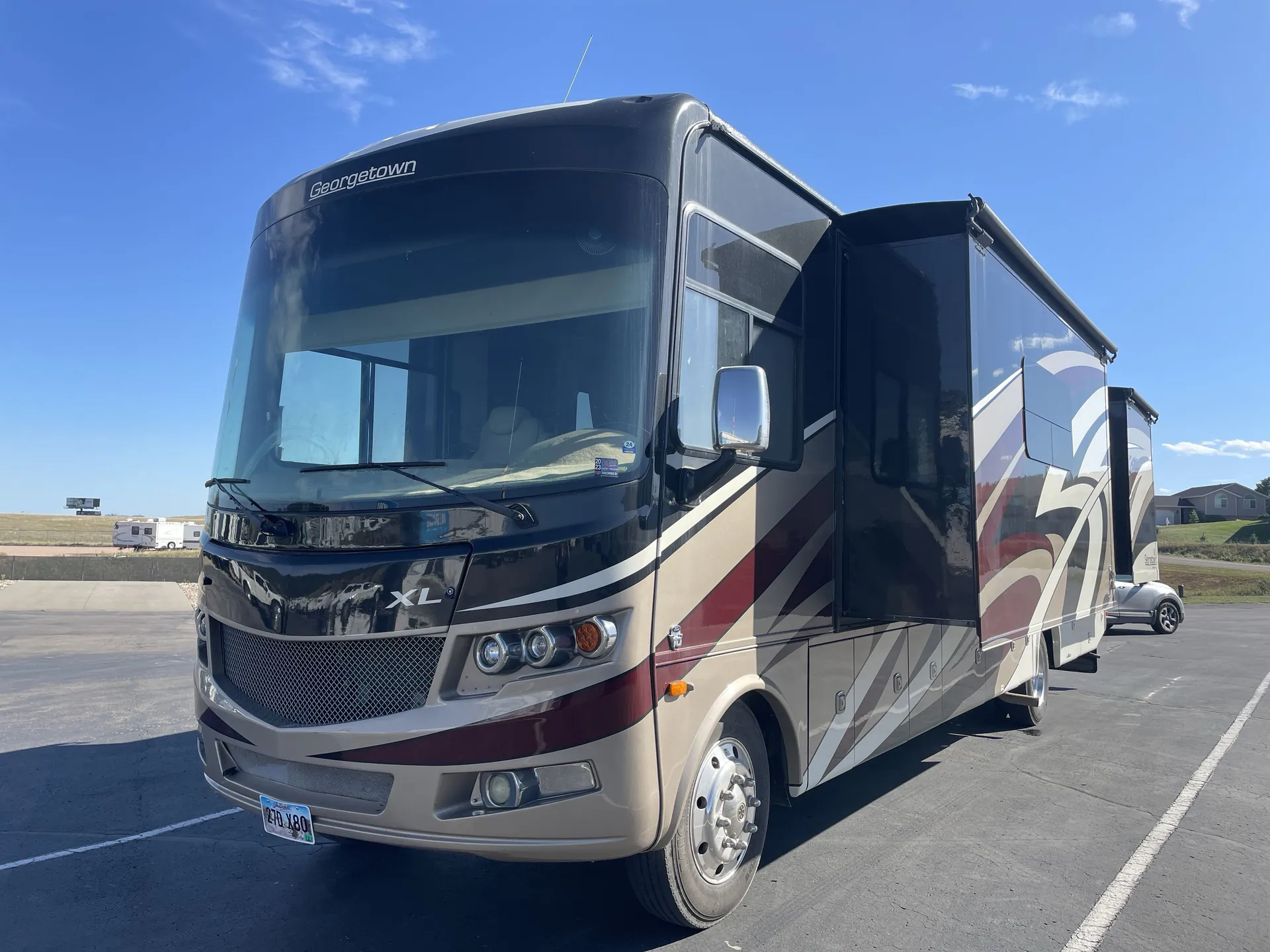 2019 Forest River Georgetown XL 378TS — campside