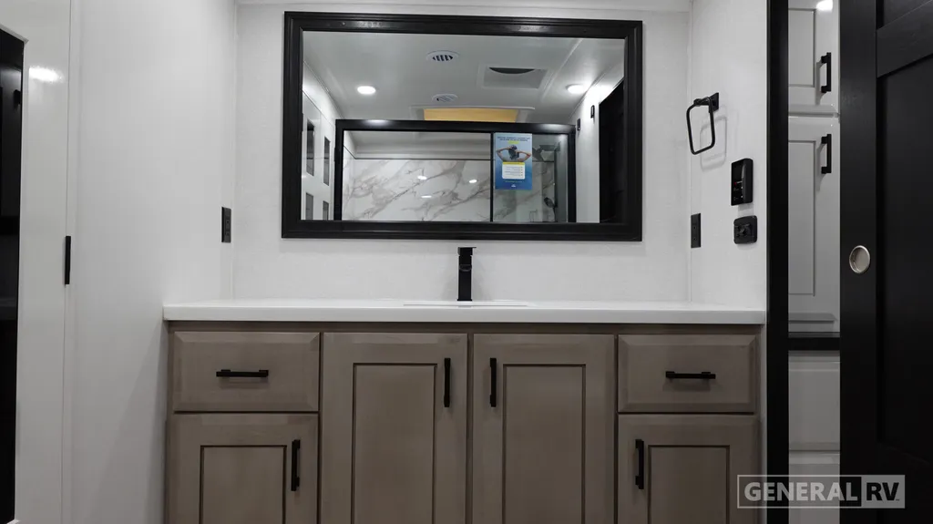 2027 Jayco Pinnacle 36FBTS, Photos photo 16