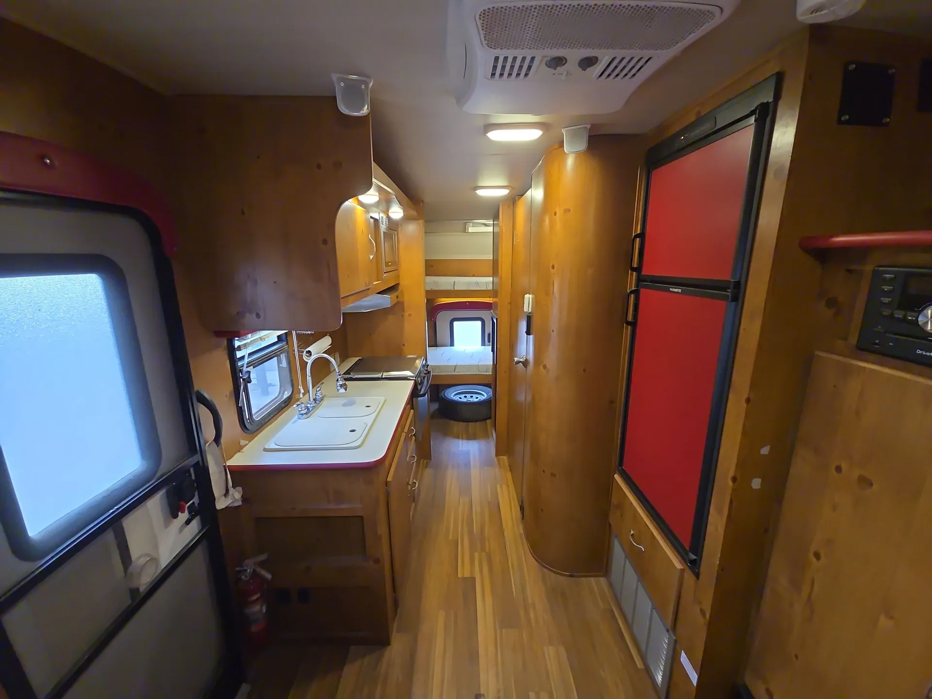 2018 Gulf Stream Vintage Cruiser 19BFD - Photo 4