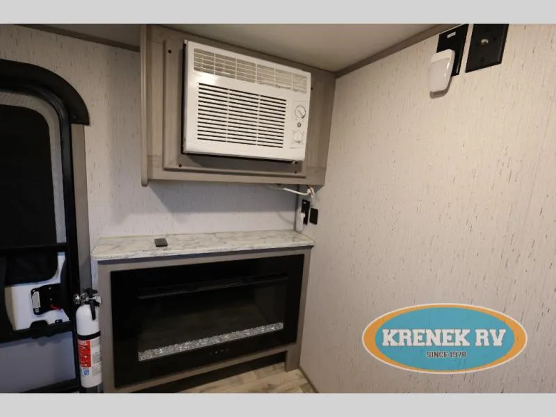 2023 Keystone Coleman Rubicon 1200 Series 1200RK - Photo 3