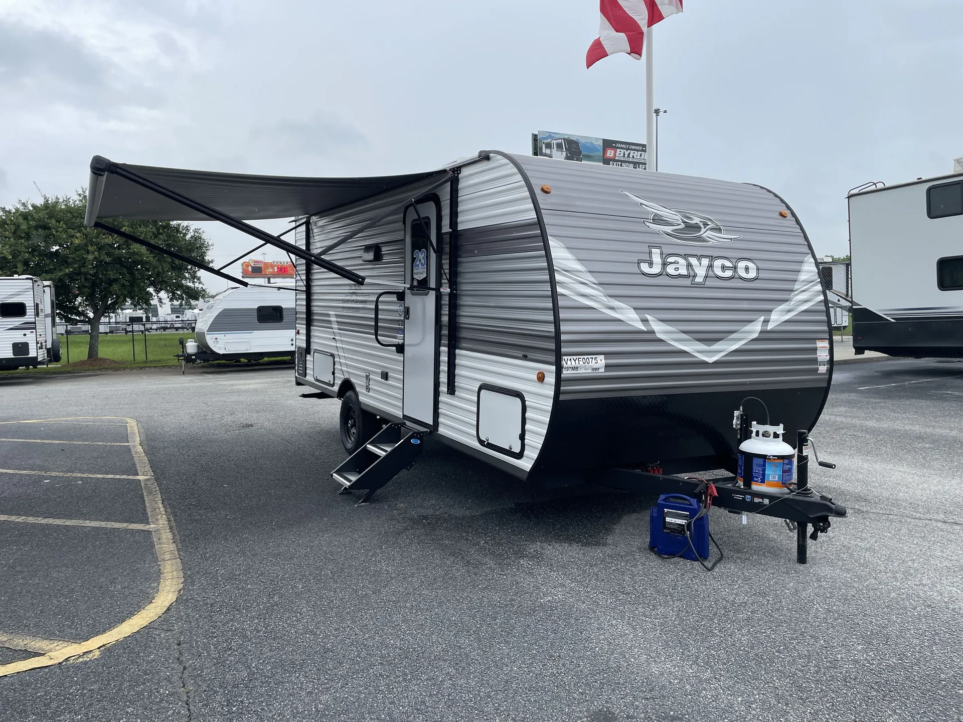 2027 Jayco Jay Flight 197MB - Photo 2