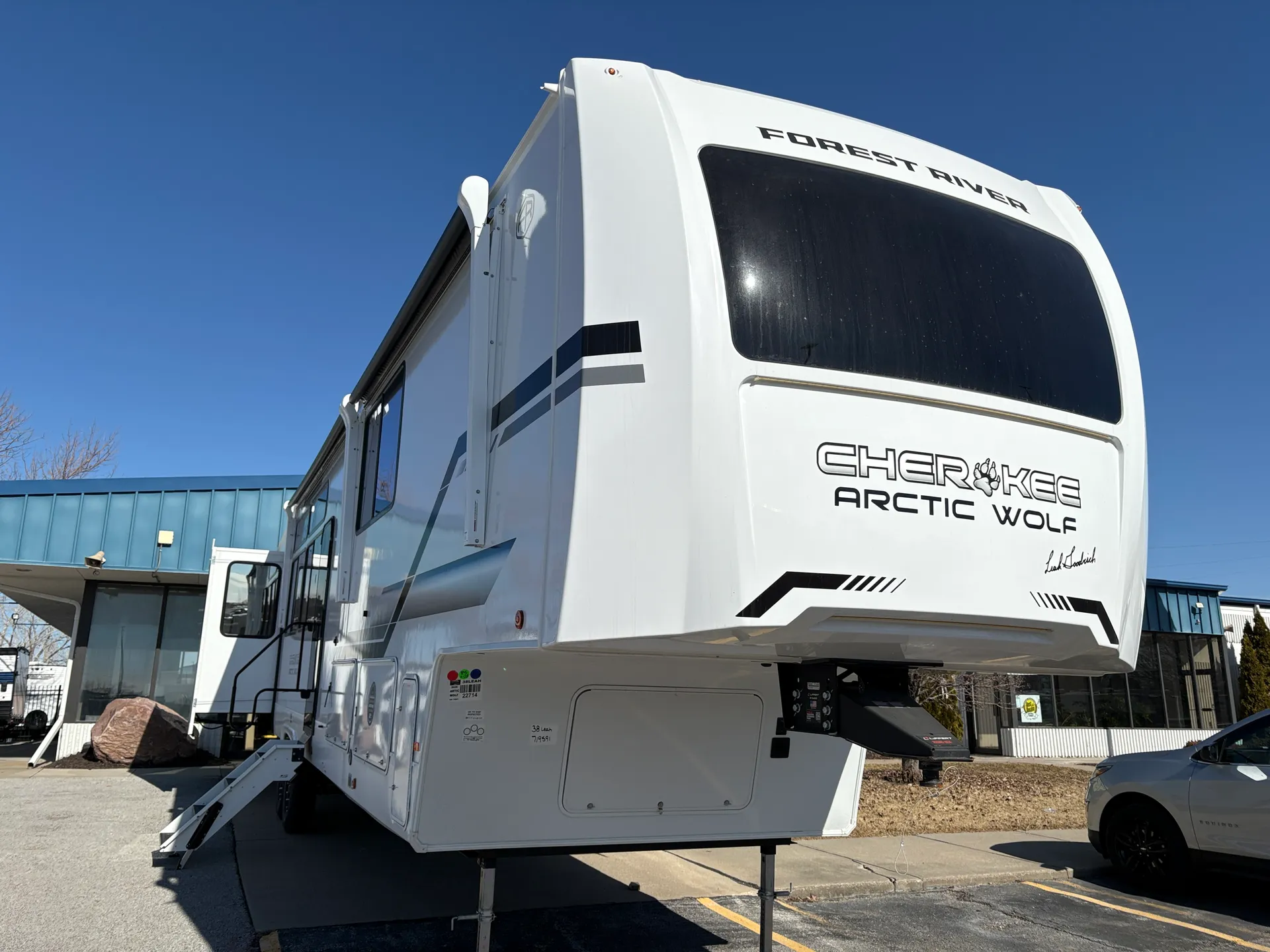 2026 Forest River Arctic Wolf 38LEAHG - Photo 2