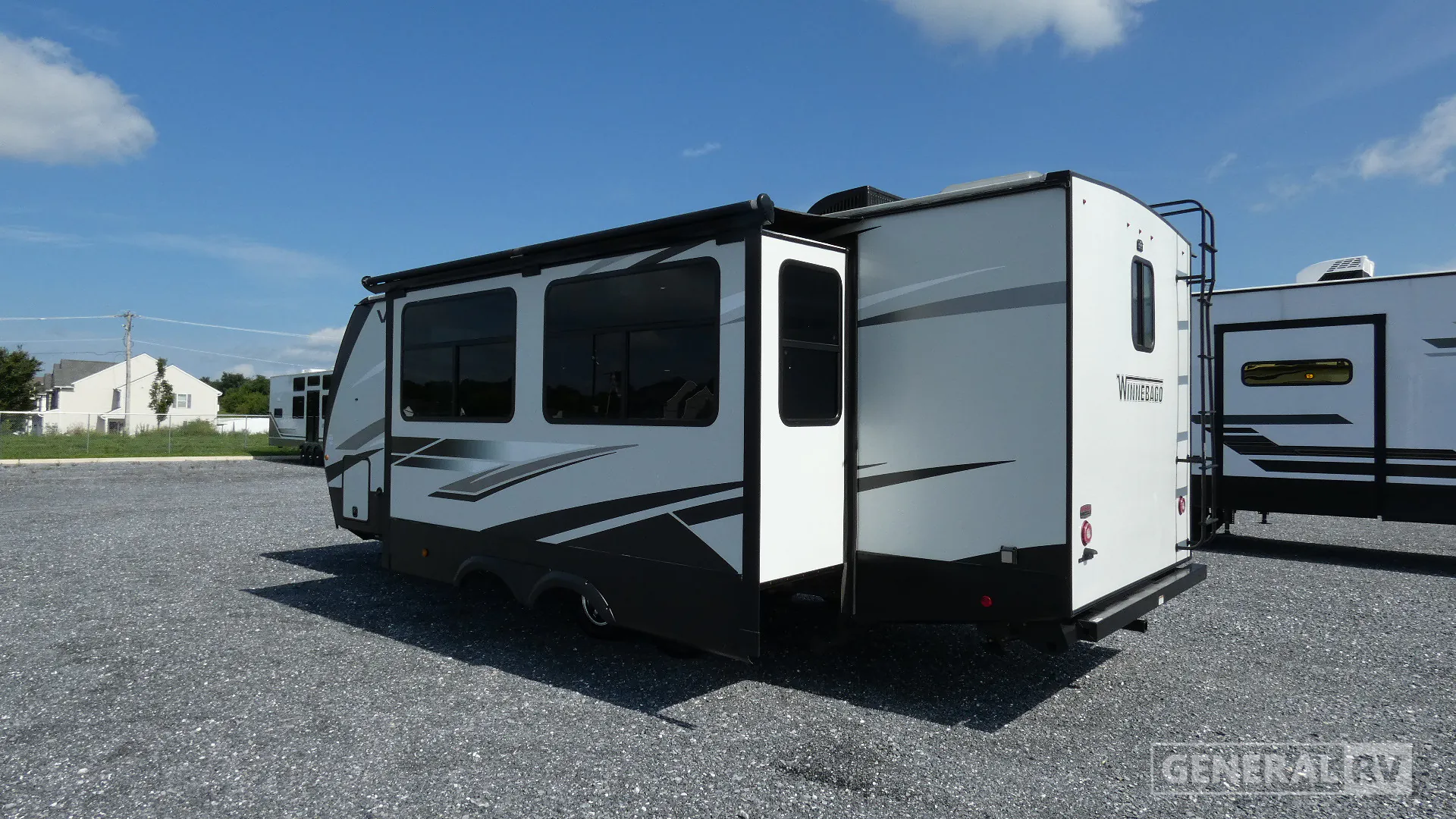 2021 Winnebago Voyage 2831RB - Photo 4