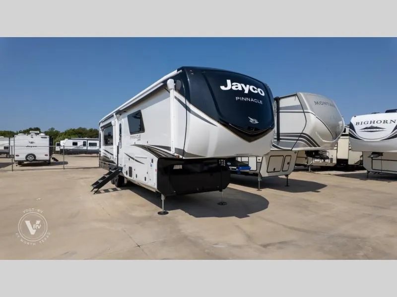 2026 Jayco Pinnacle 36FBTS - Photo 2
