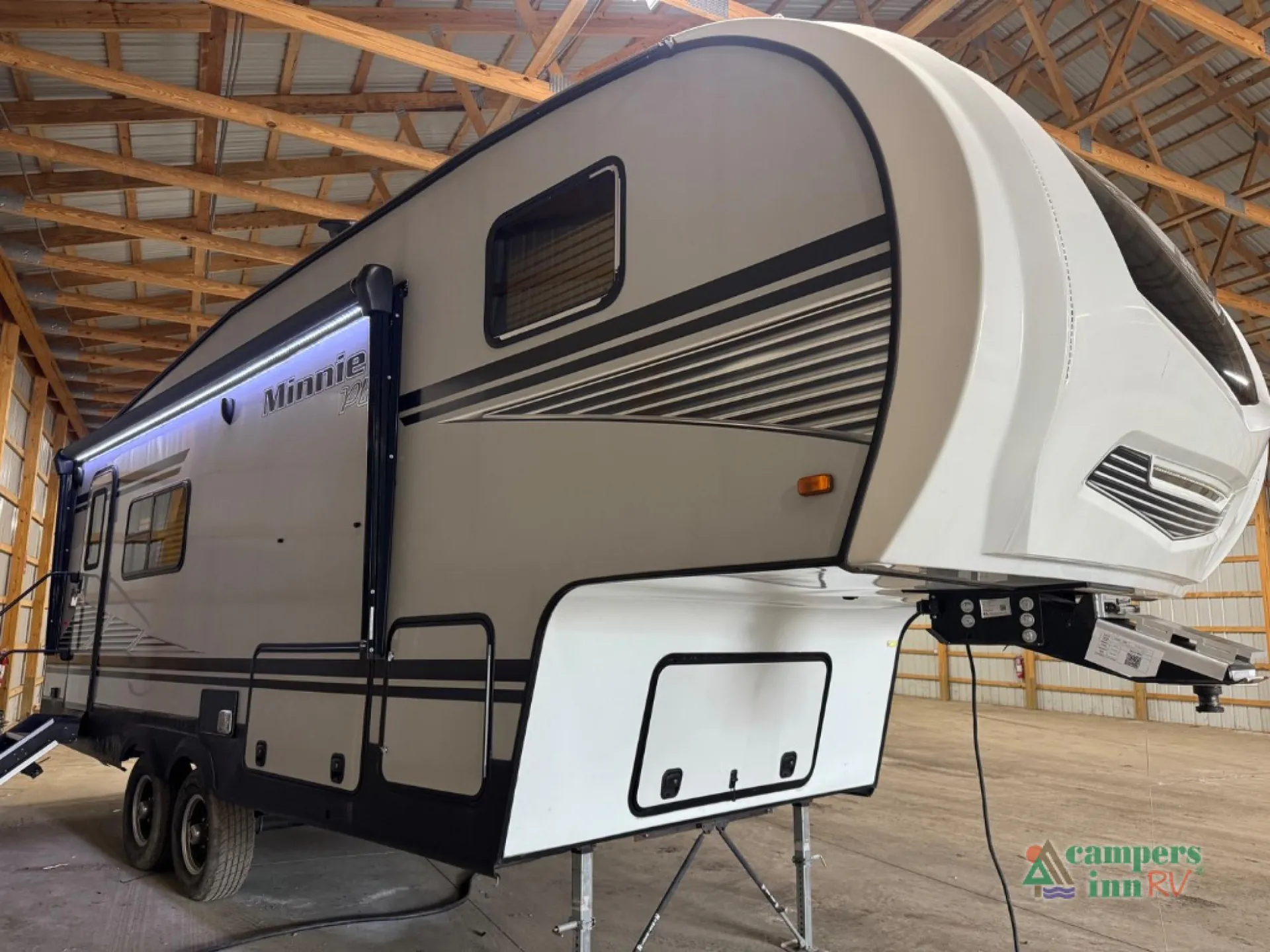 2019 Winnebago Minnie Plus 25RKS - Photo 2
