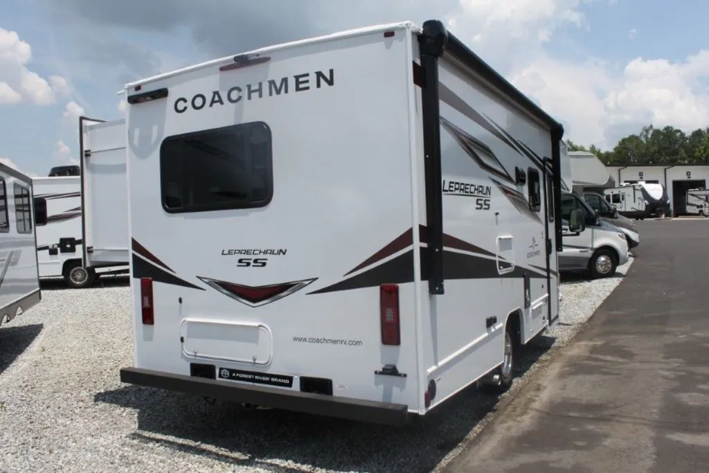 2026 Coachmen Leprechaun 210RS - Photo 4
