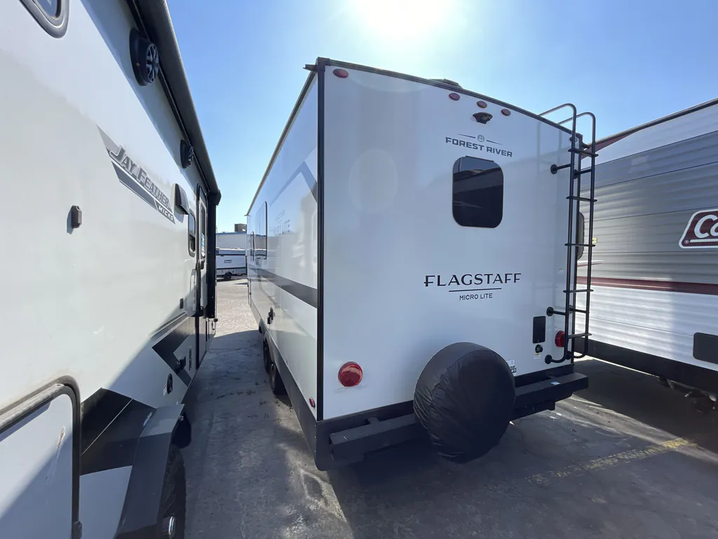2026 Forest River Flagstaff Micro Lite 25FBT, Photos photo 6