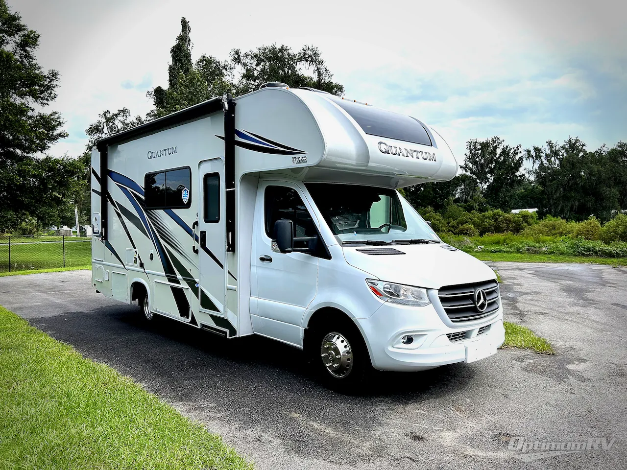 2023 Thor Motor Coach Quantum Sprinter MB24 - Photo 2