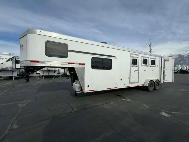2026 Lakota Open Range Colt LQ 3 Horse - Photo 4