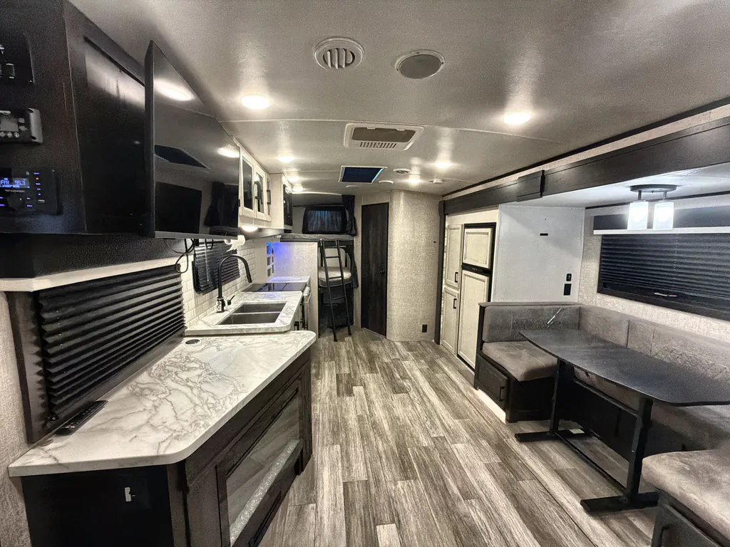 2022 Jayco White Hawk 25MBH, Photos photo 2