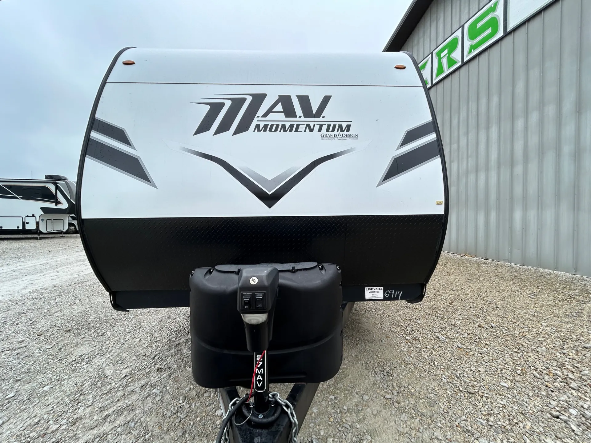 2024 Grand Design Momentum MAV 27MAV - Photo 4