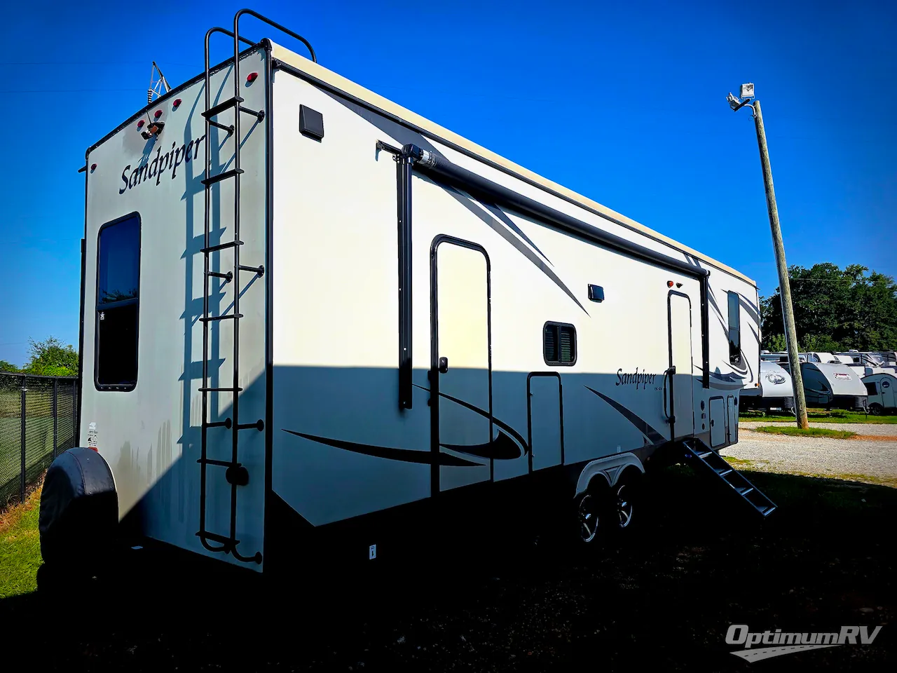 2020 Forest River Sandpiper 3330BH dealer photo 2 from Optimum RV