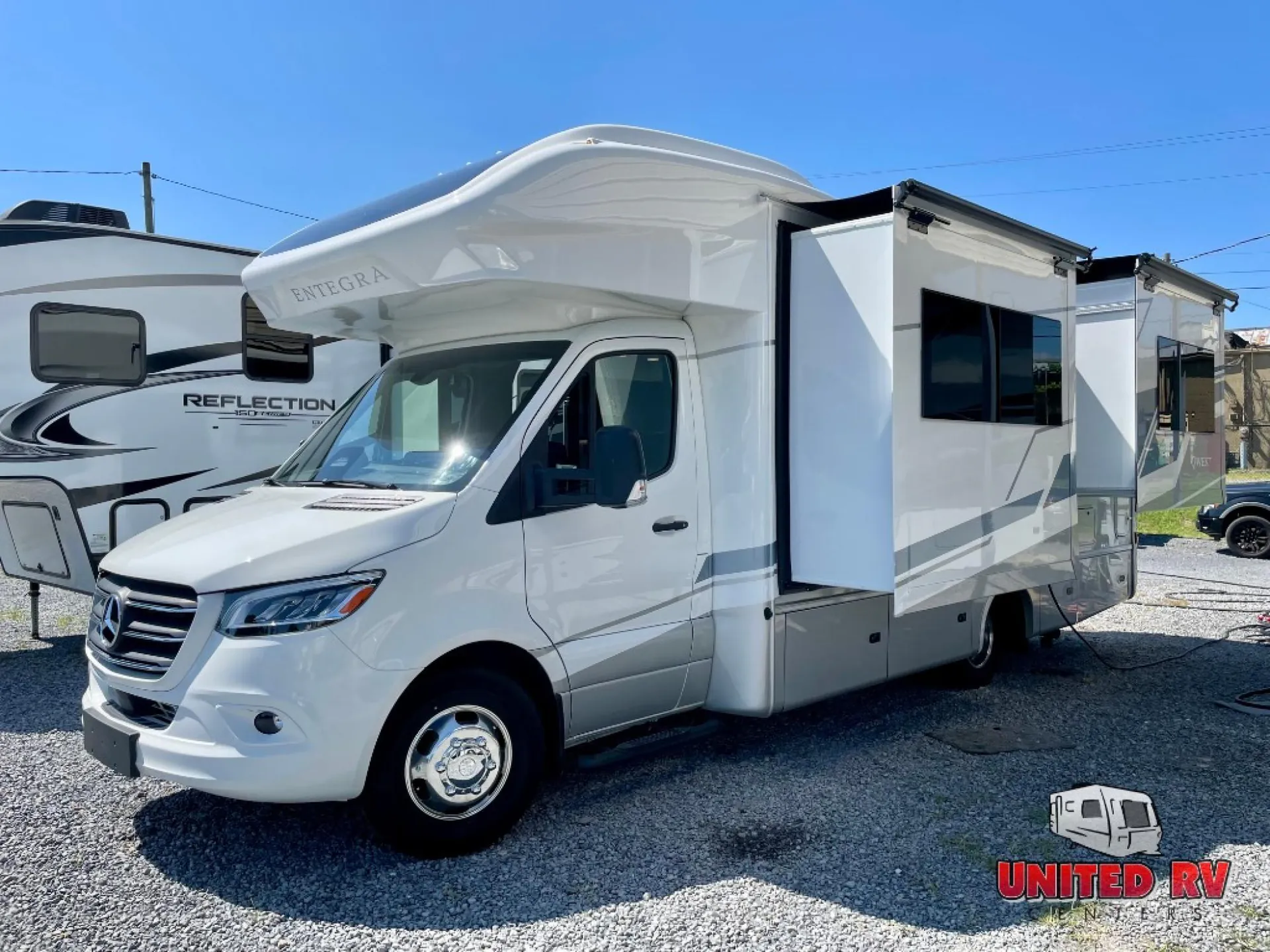 2026 Entegra Coach Qwest 25L - Photo 4